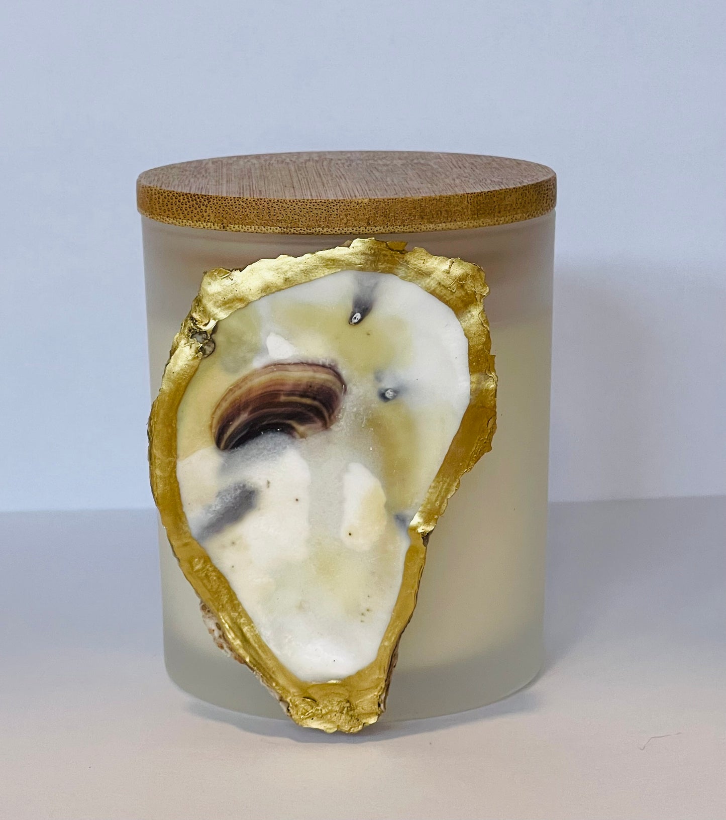 Frosted White 9 oz Soy Candle w/ Oyster Shell | Choose Scent