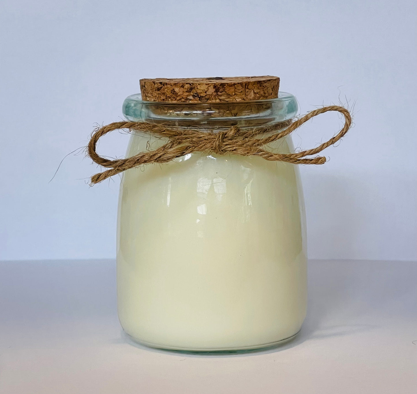 7 oz Soy Candle in Clear Glass with Cork Lid | Holiday Collection