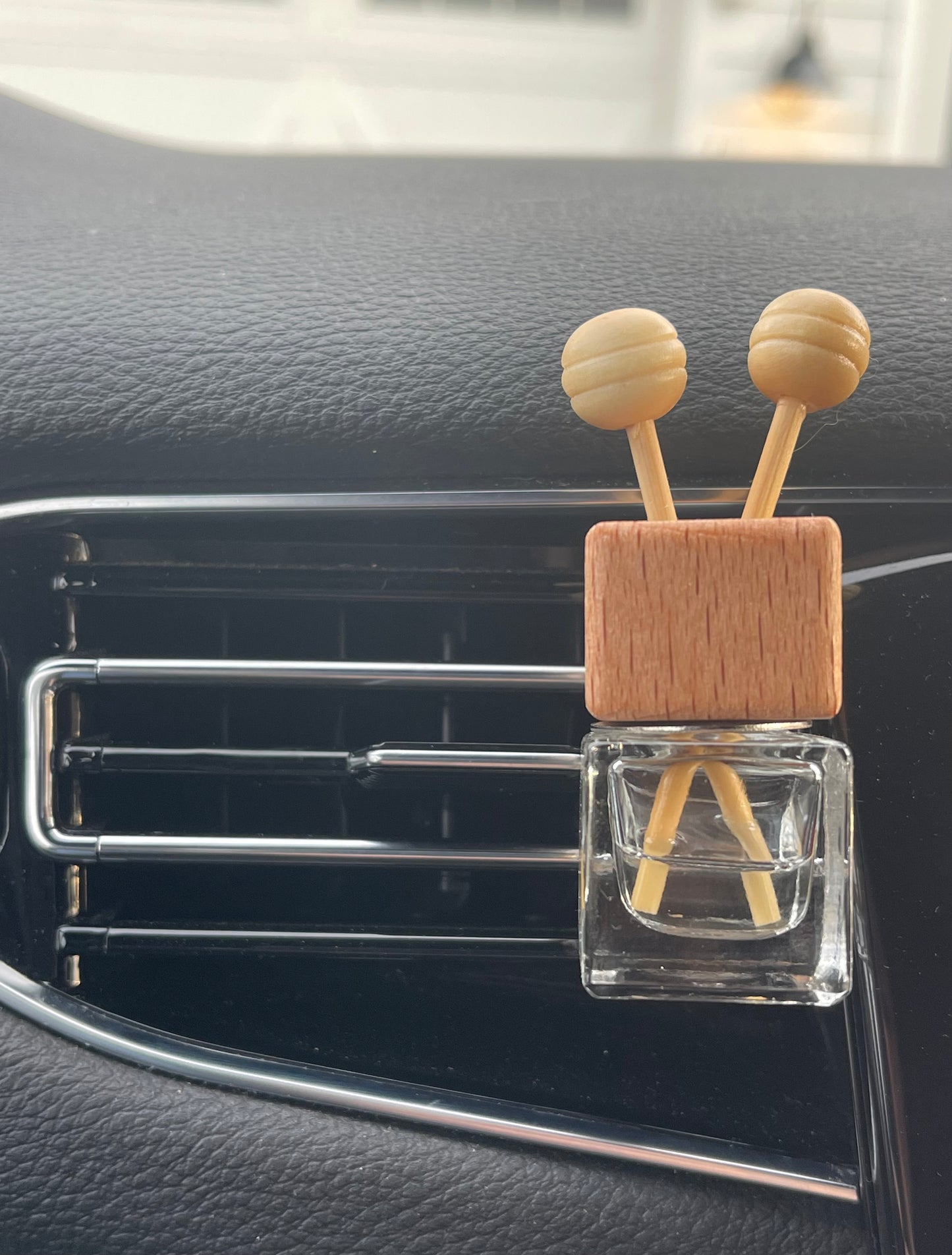 Car Vent Clip Air Freshener | Choose Scent